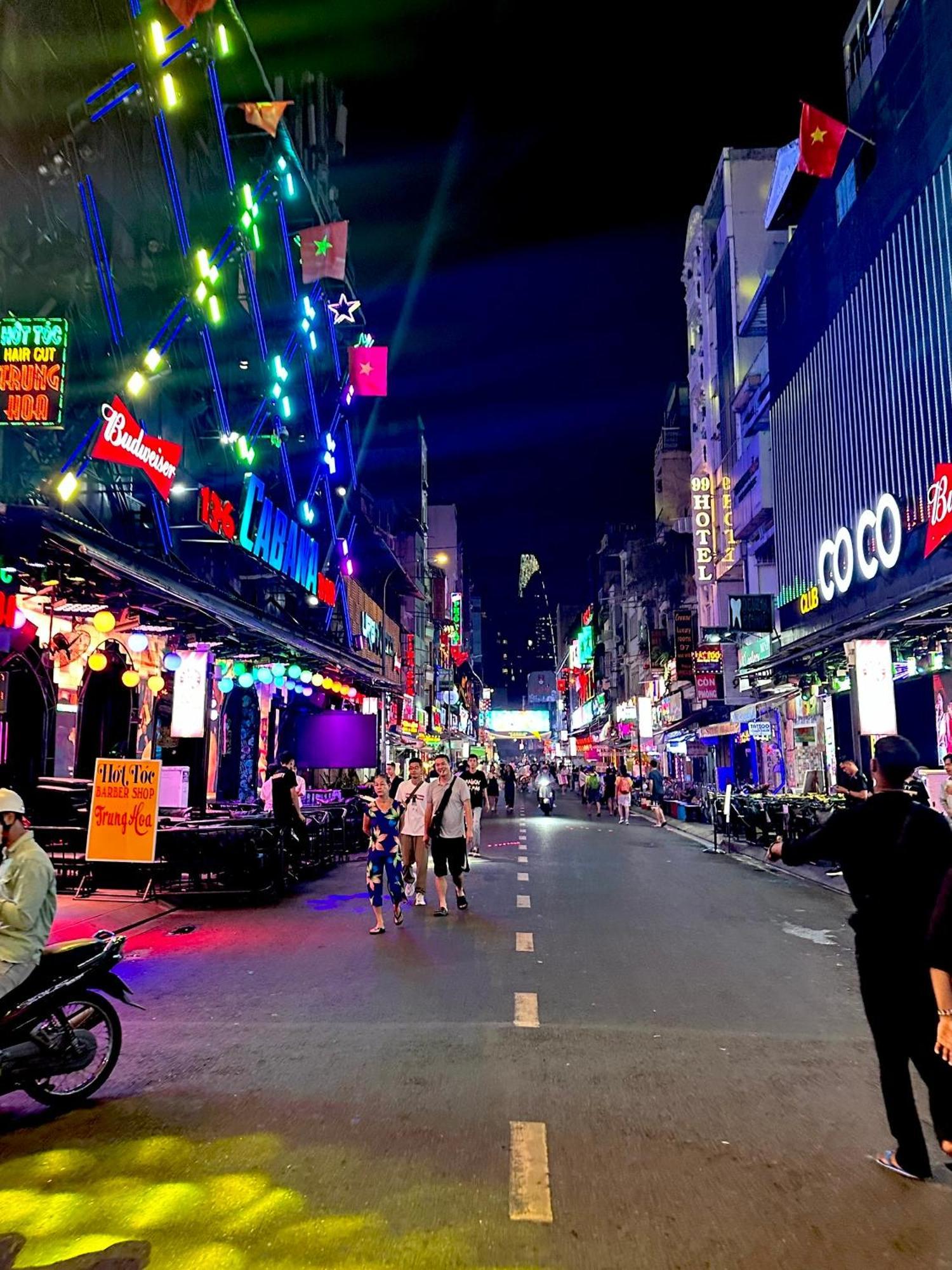 胡志明市The Hidden Hogwarts - Nearly Bui Vien Walking Street公寓式酒店 外观 照片